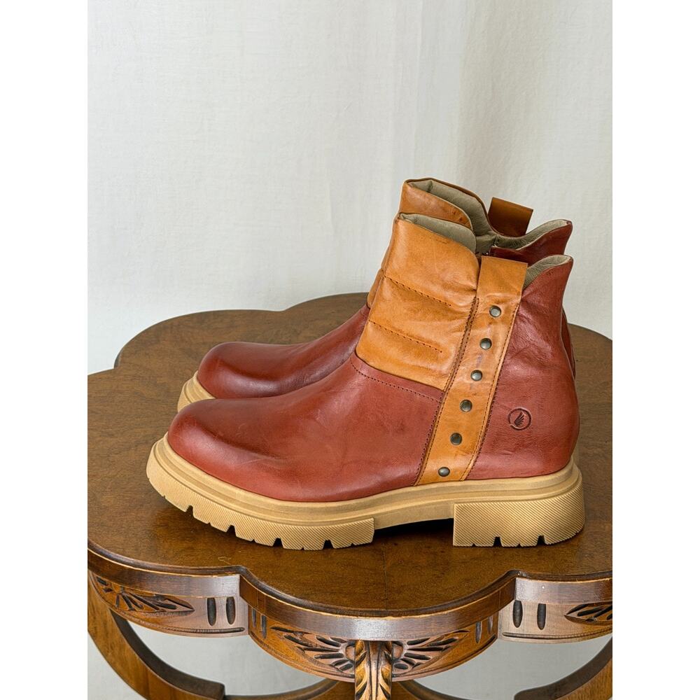 NIB Casta Xenia Rust Cognac Leather Two Tone Boot with Grommets #0281 EU 39 - Picture 7 of 9